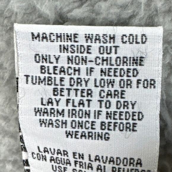 STS Blue Women’s Aubrey Mid Rise Denim Shorts Light Wash Distressed Size 26 NWT - Picture 9 of 9